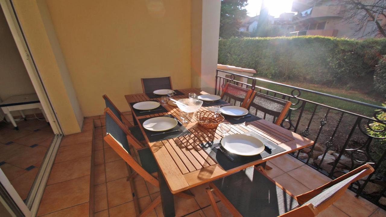 Ferienwohnung Port Marine Sainte-Maxime Exterior foto